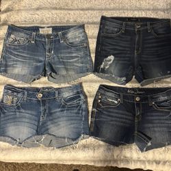 Ladies Jean Shorts 11/12