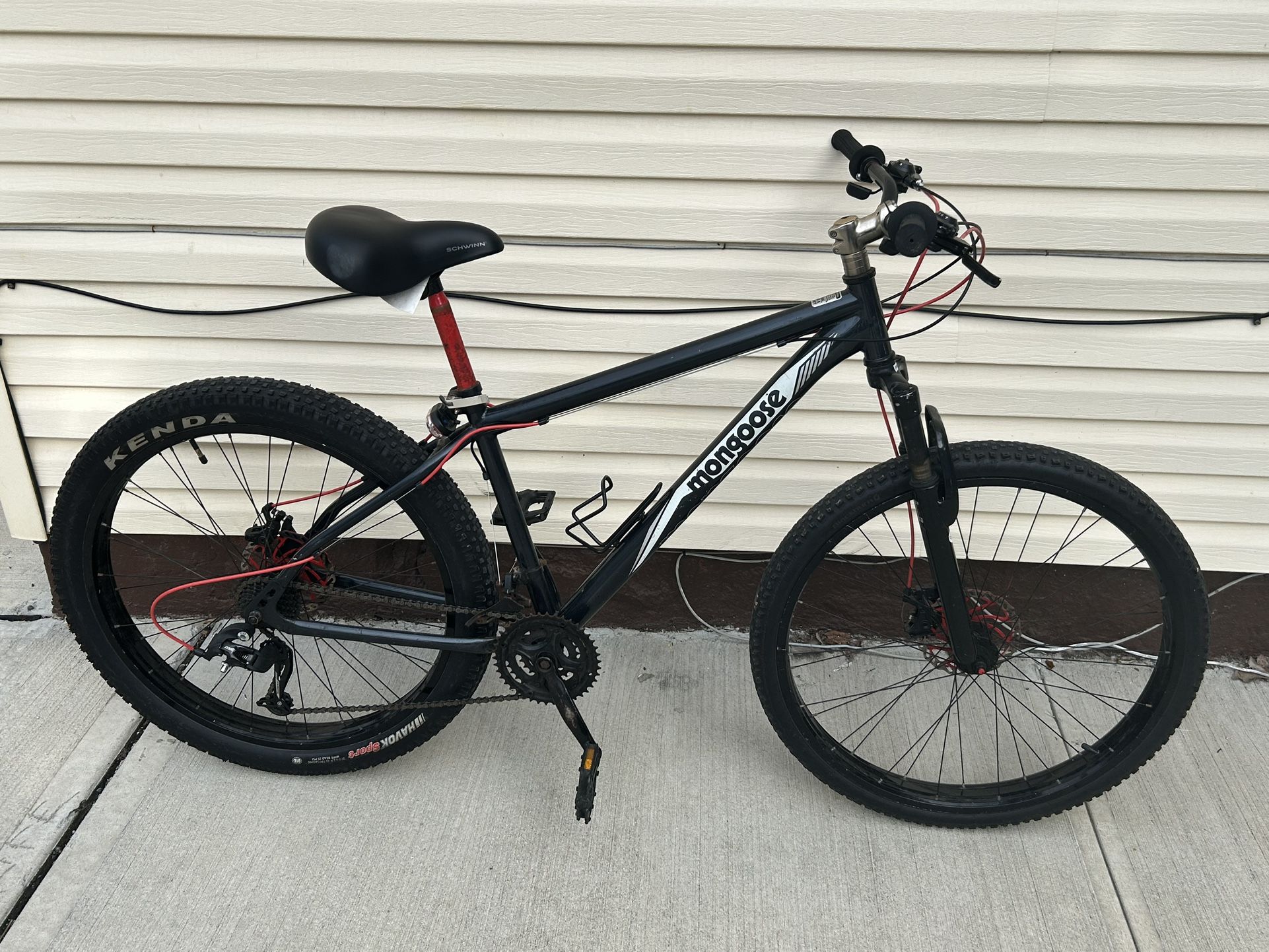Mongoose Mountain Bike(WITH FAT KENDA TIRES)
