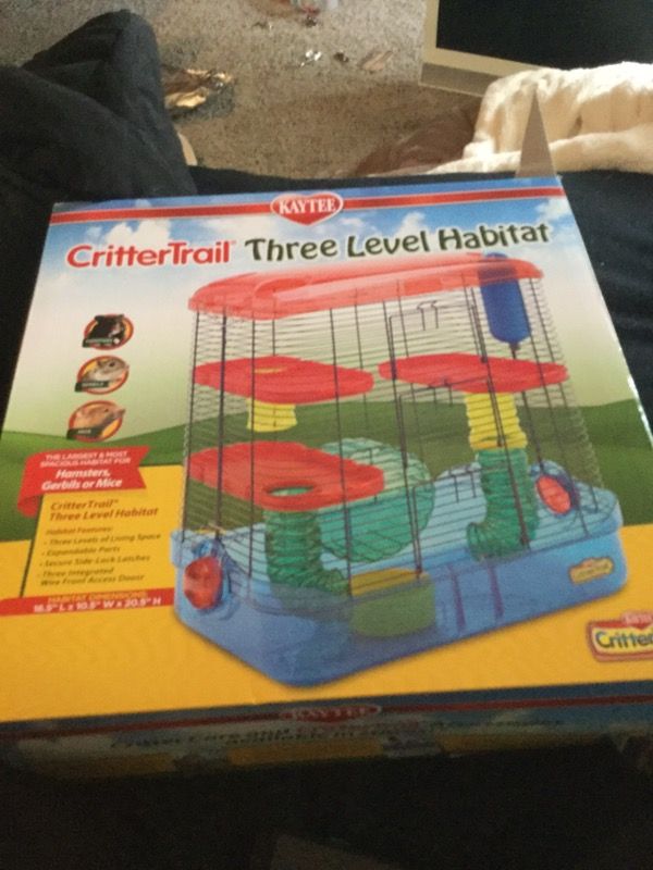 CritterTrail three level habitat for Sale in Federal Way WA OfferUp