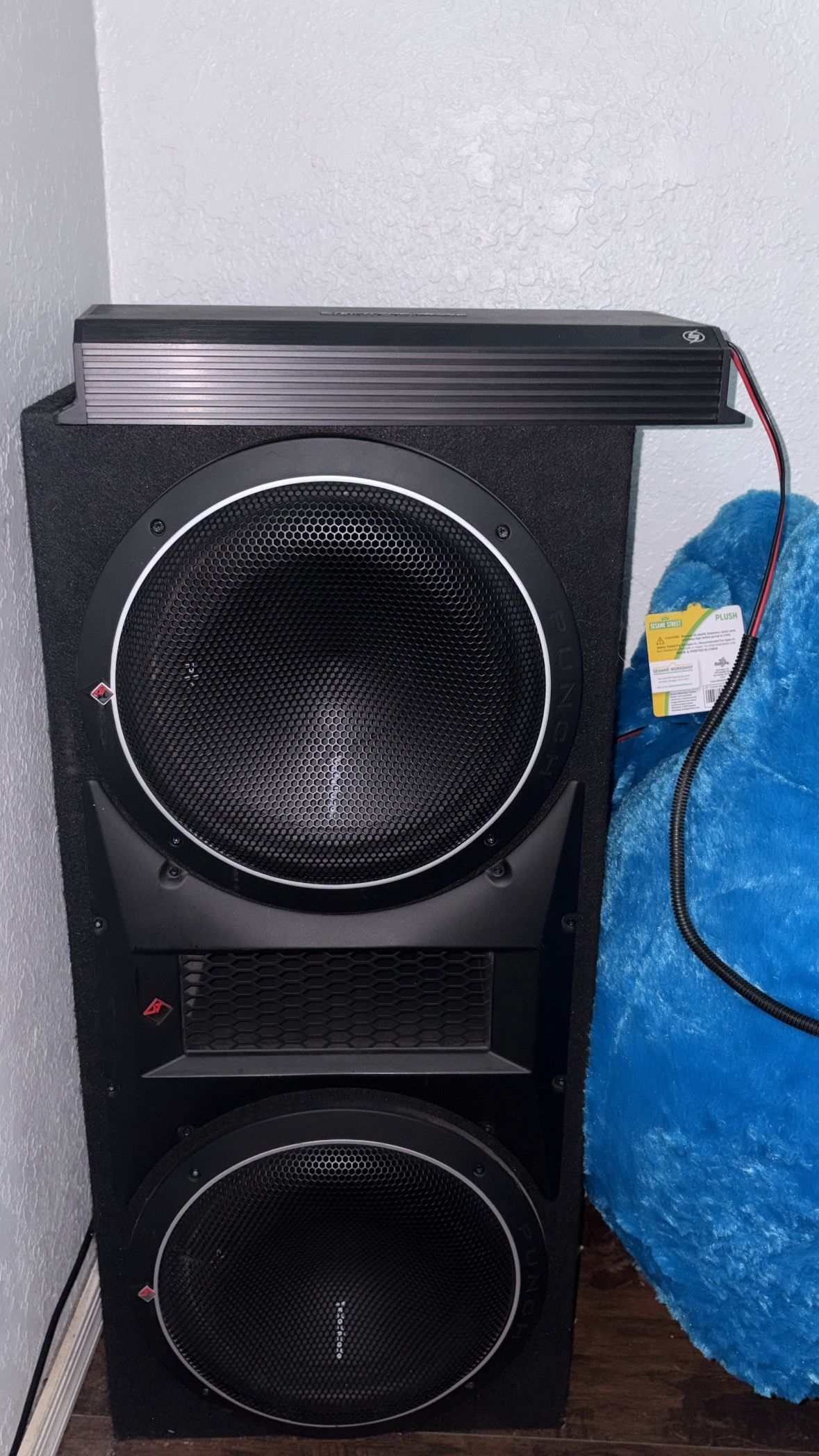 Punch Dual P1 12" Loaded Enclosure