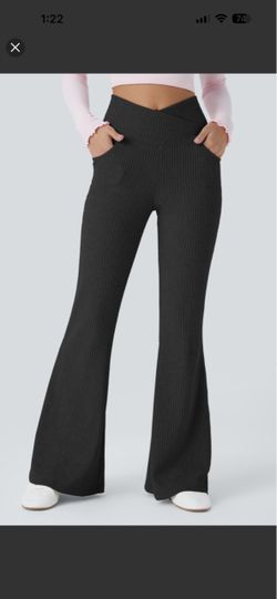 Halara Flare bootcut Ribbed stretchy Pants