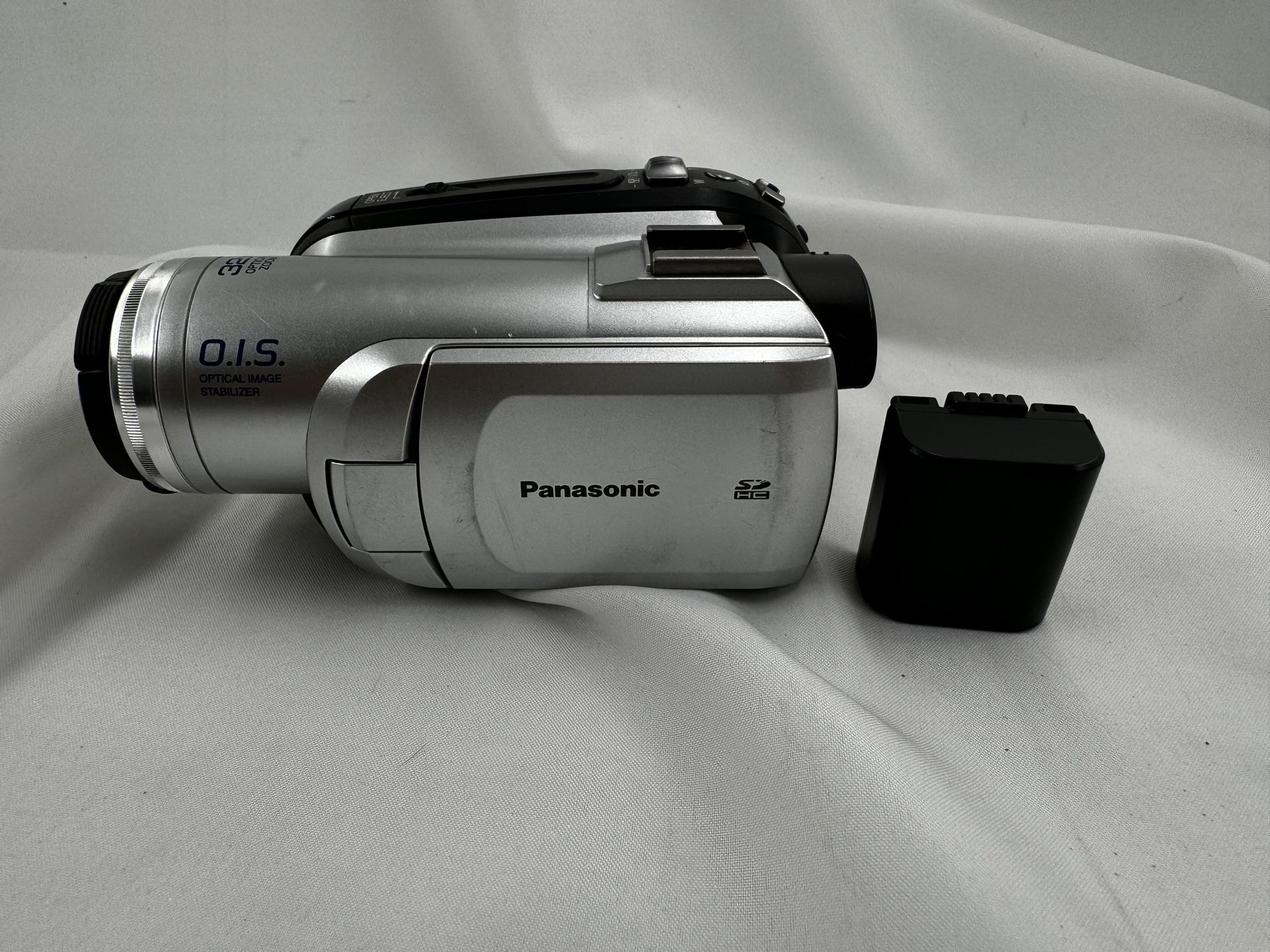 Panasonic PV-GS85 SD HC Mini DV Video Camera Tested See Video