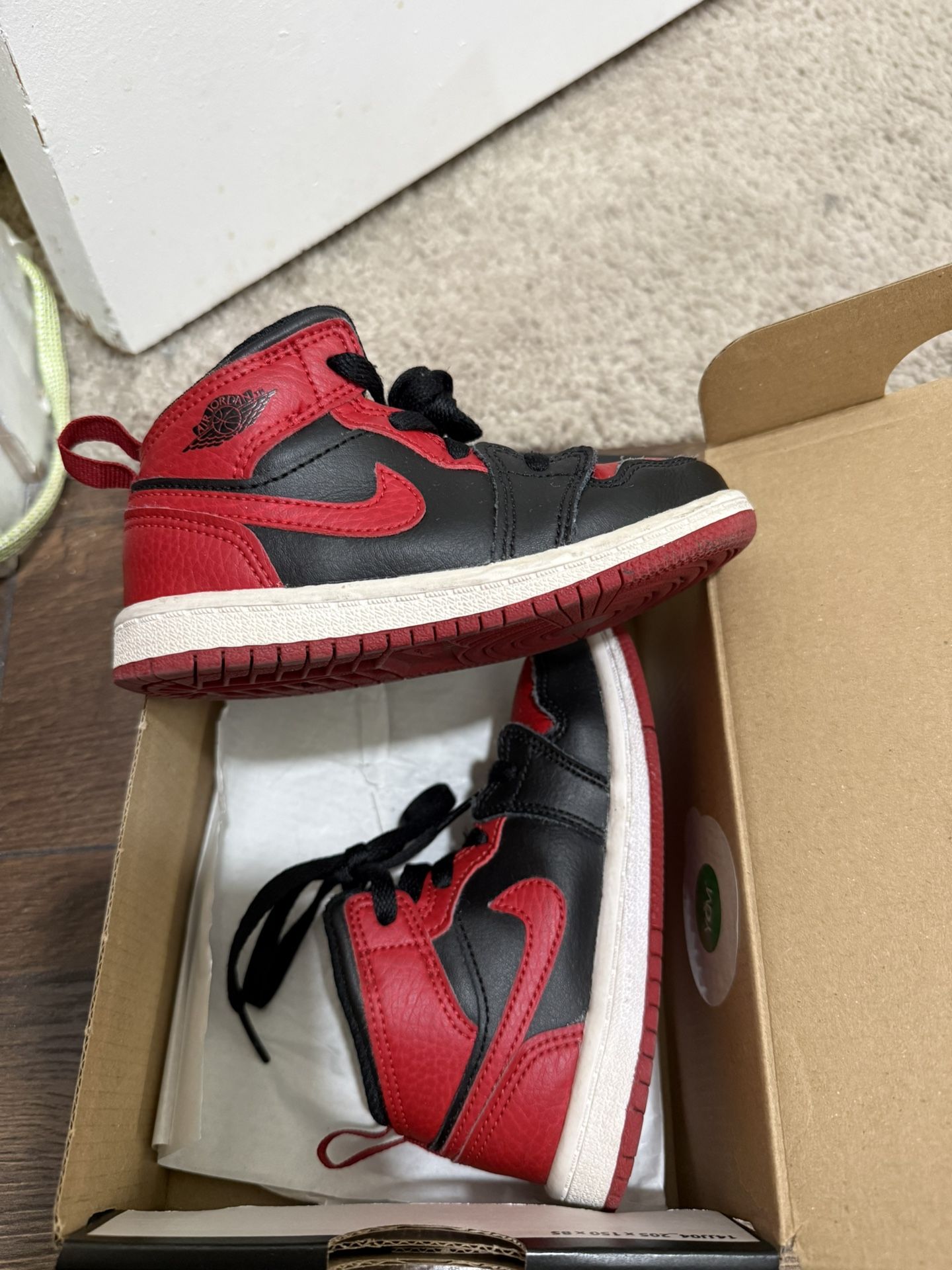 Jordan 1 Mid (TD)
