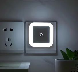 2 Night Lights, Office Lighting, Under Cabinet Light, Smart Night Lights Plug into Wall