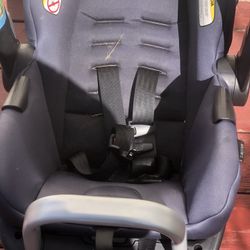 Brutax Willow® S Infant Car Seat with Alpine® Base