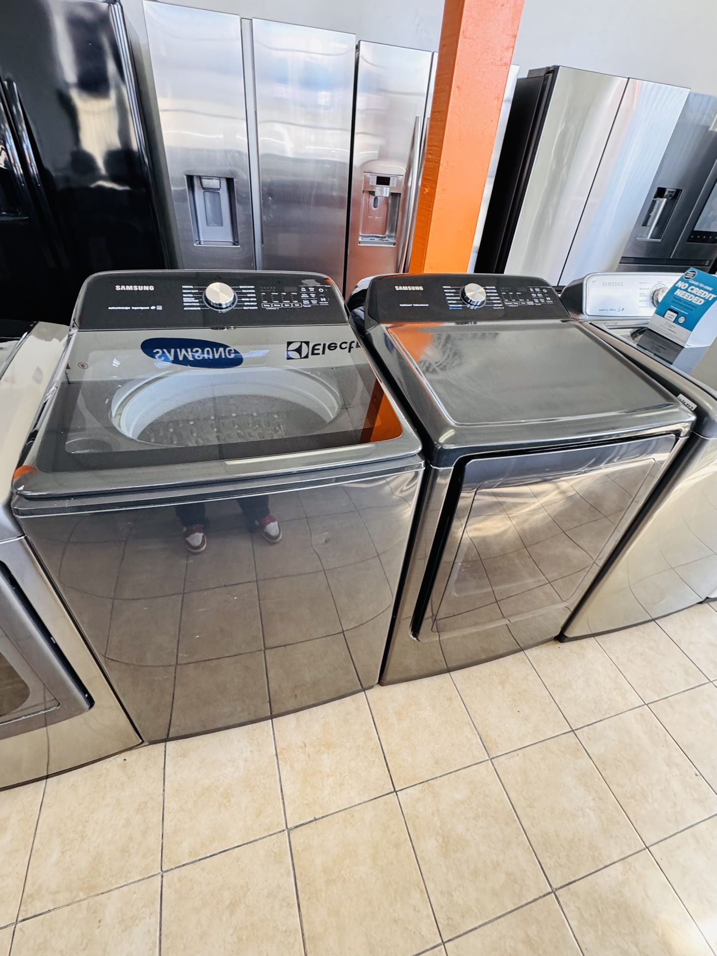 SAMSUNG WASHER AND DRYER