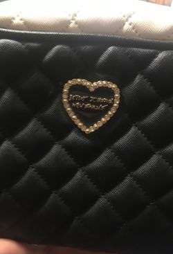 Betsey johnson purse