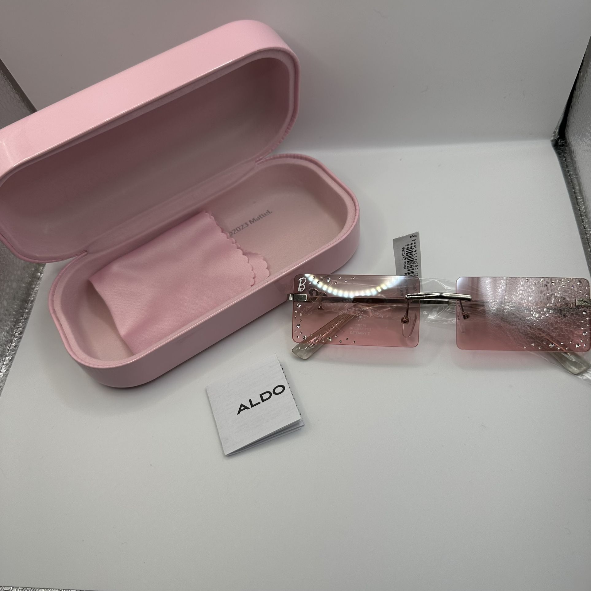 Barbie x Aldo Sunglasses Barbieshades Barbieshades | Barbie X ALDO – ALDO Shoes UK main image 3