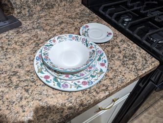 CastleGarden China Set 