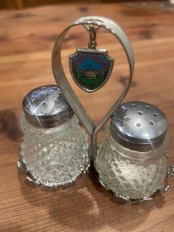 Silver Plated SALT & PEPPER Set- DC