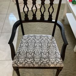 Accent Chair
