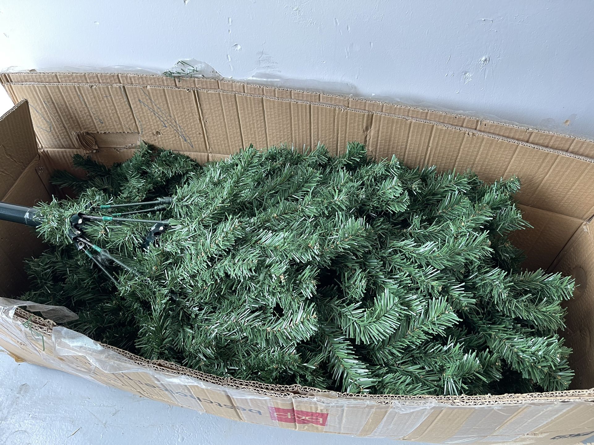 Christmas Tree for Sale in El Paso, TX OfferUp