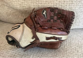 Mizuno PRO Model GFN 1200B3 12” Leather Baseball Glove RHT
