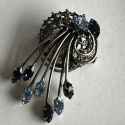 French Brevete Rhinestone Dress Clip Pin /Brooch