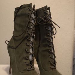 Brand new Steve Madden mid calf Olive suede boots size 8.5