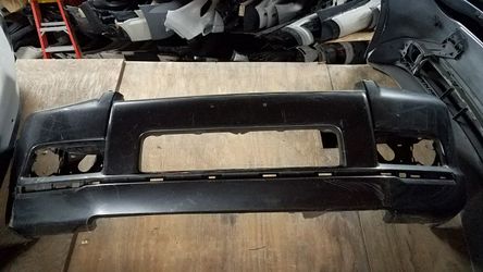 2010/2011/2012/2013 Toyota 4runner Sr5 Front bumper