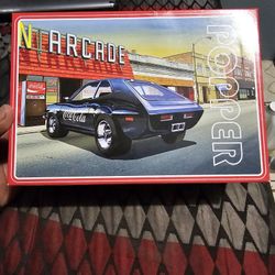 AMT 1/25 SCALE 1977 Ford Pinto Popper