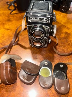 Rolleiflex DBP DBGM TLR 120 Film Camera Black w/ Leather Cases & Neck Strap