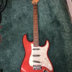 Squier Vintage Modified Surf Stratocaster 