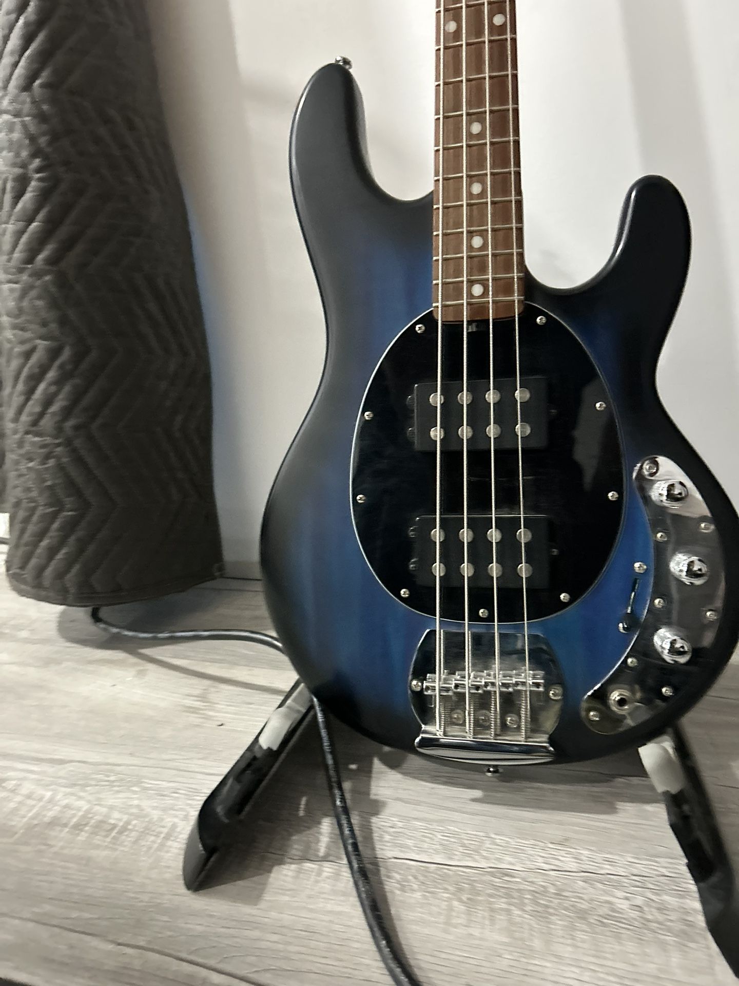 Bass Guitar 4strg SUB Model