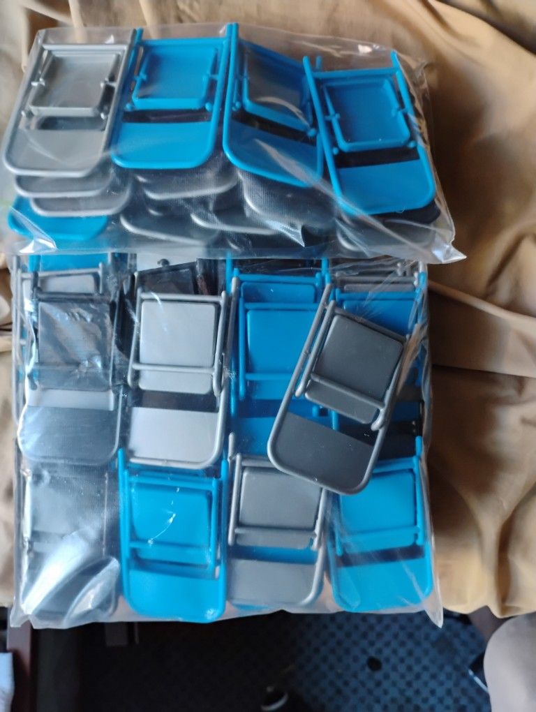 WWE WRESTLING FIGURE CHAIRS 