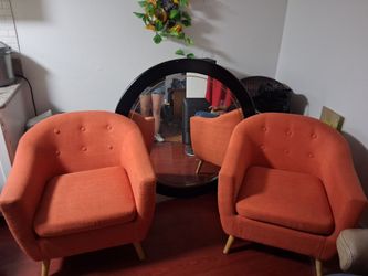 2 chairs and mirror
