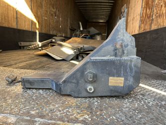 Steel Coolant Tank For Freightliner Diesel Truck