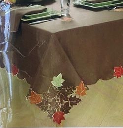 Vintage Brown Thanksgiving fall leaves tablecloth