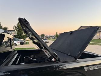 Diamondback HD bed cover