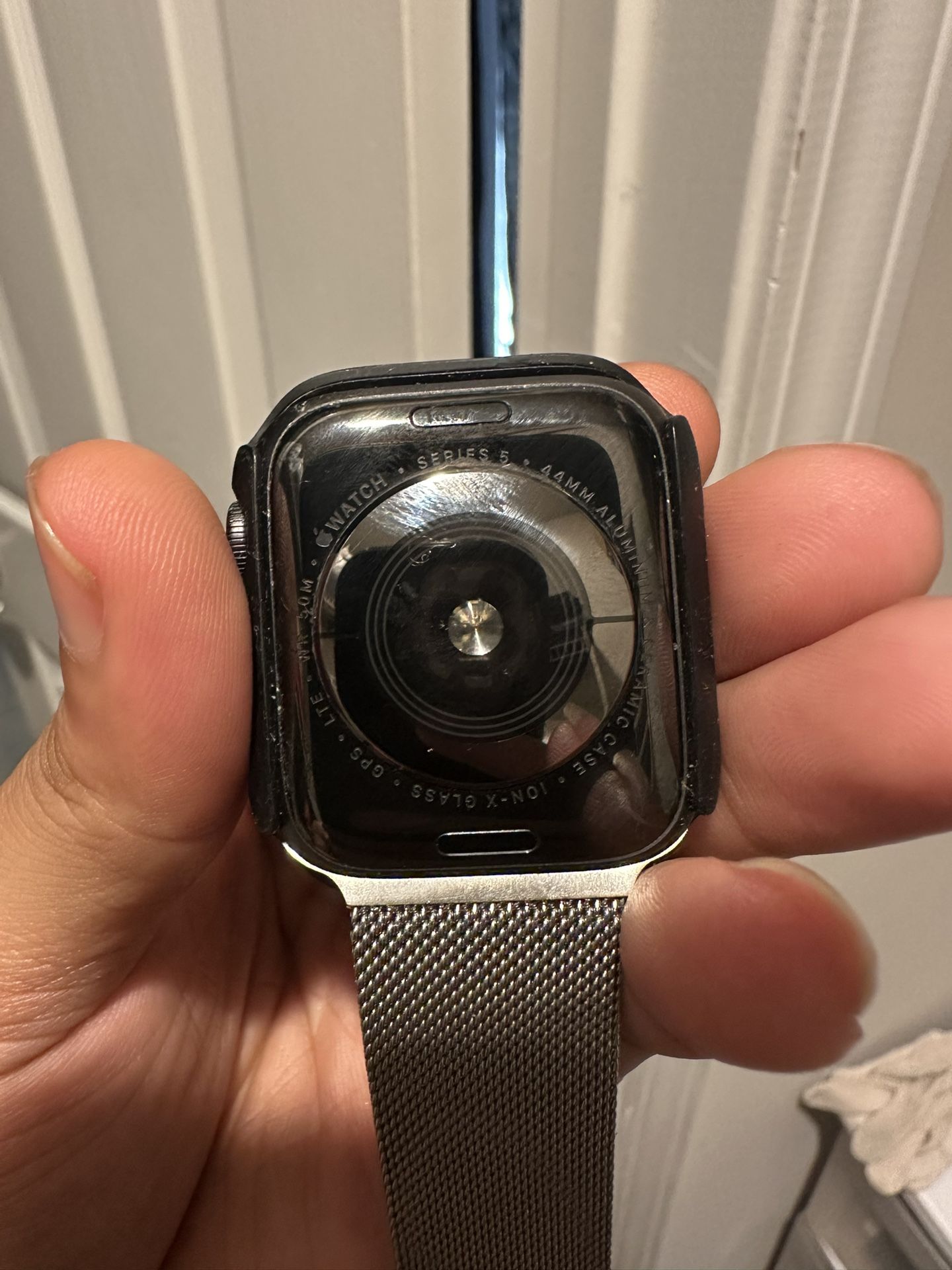 Apple Watch Series 5