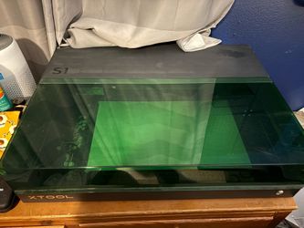 XTool S1 10W Laser Engraver with Honeycomb base