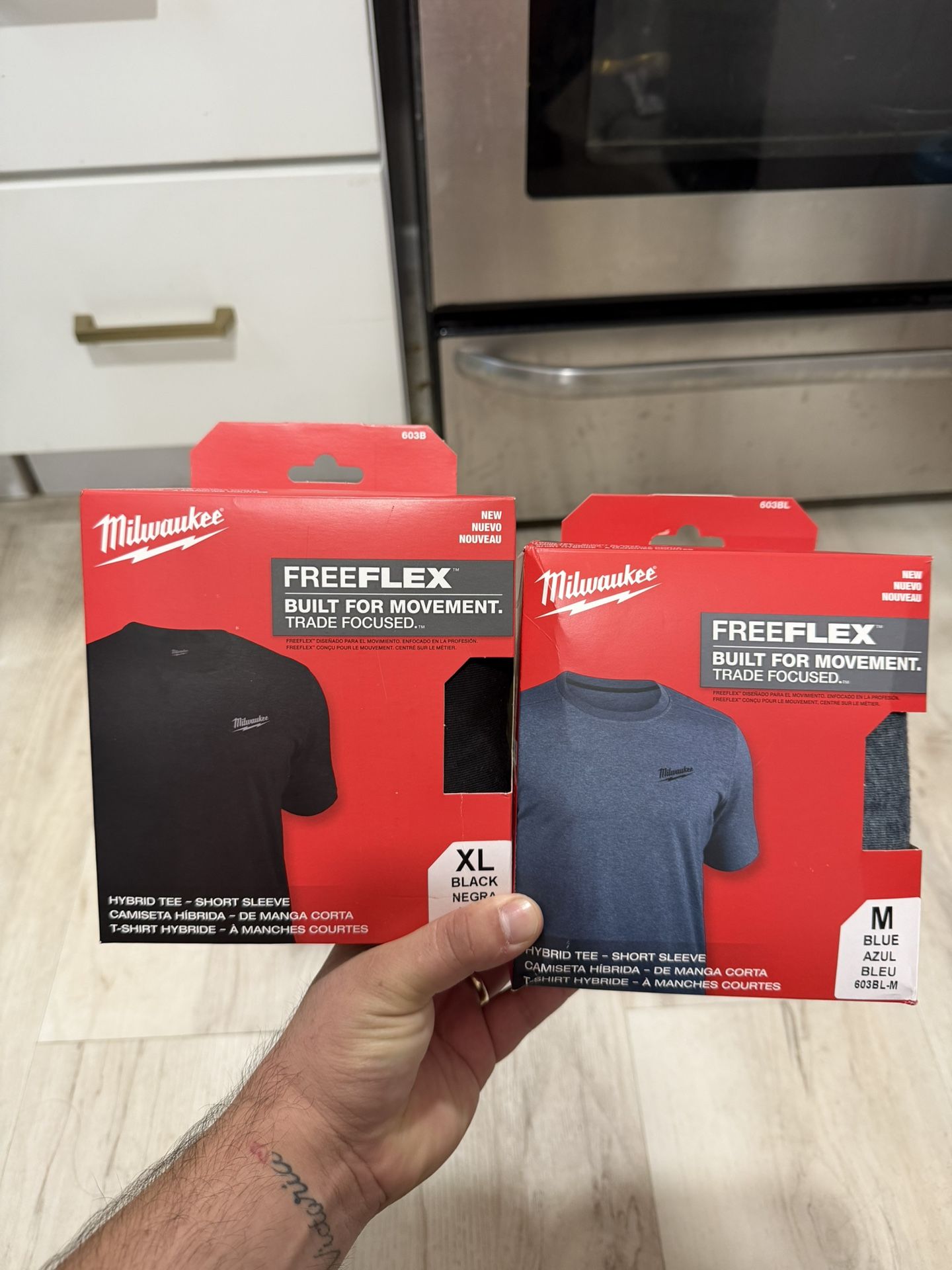 Brand New Milwaukee Men's X-Large Black Cotton/Polyester Short-Sleeve Hybrid Work T-Shirt