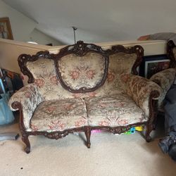 Italian Barque Couch 