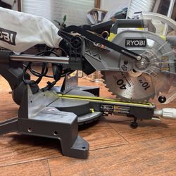 RYOBI TSS103T RYOBI 15 Amp 10 in. Corded Sliding Compound Miter Saw 
