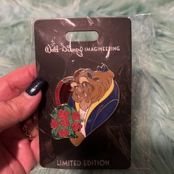 Beast Valentine's Day 2020 - Bouquet of Roses Walt Disney Imagineering - LE 250