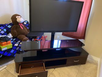 Tv stand with a 50 inch tv