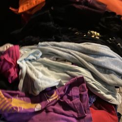 Ladies Clothes 