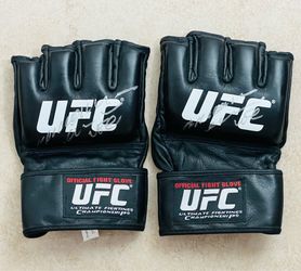UFC Official Fight Gloves Signed Pair Black Fingerless MMA Glove(s)