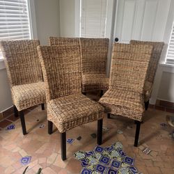 Set of 6 Handwoven Wicker Dining Chairs – Made in Indonesia – Excellent Condition