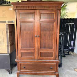 Free Armoire 