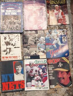 Vintage Yankees & Sports Magazine Lot (1970s–90s) – 40+ Items