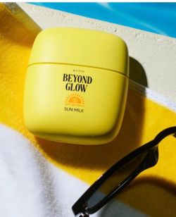 (1) Avon Beyond Glow Broad Spectrum SPF 50 Sunscreen Sun Milk 1.69 fl oz