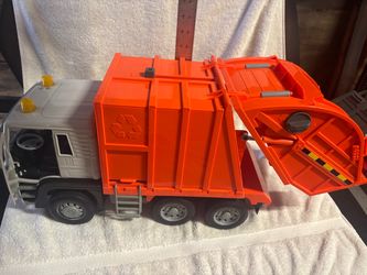Bruder Large Toy Recycling Garbage Truck