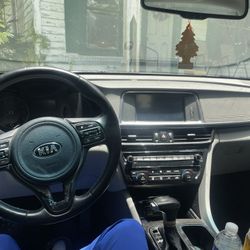 2016 KIA Optima