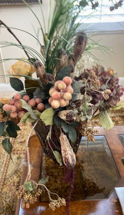 Artificial/ fake plant