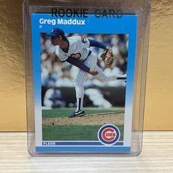 HOF Greg Maddux Rookie Baseball Card (1987 Fleer) 🔥🔥 Sharp Card!!