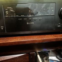 Pioneer Elite Premium 7.2 Receiver VSX-LX301