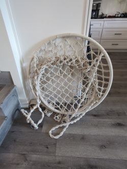 Hanging Chair with all hardware included