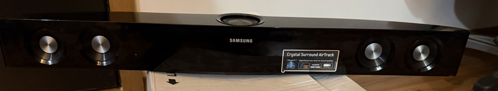 Samsung  HW-E350/ZA Sound Bar 