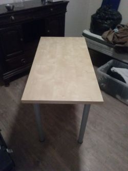 Wood Table Clean